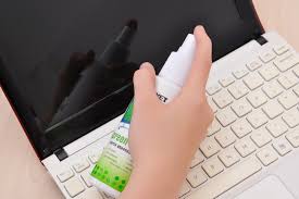 Vệ sinh laptop uy t&iacute;n tại H&agrave; Nội